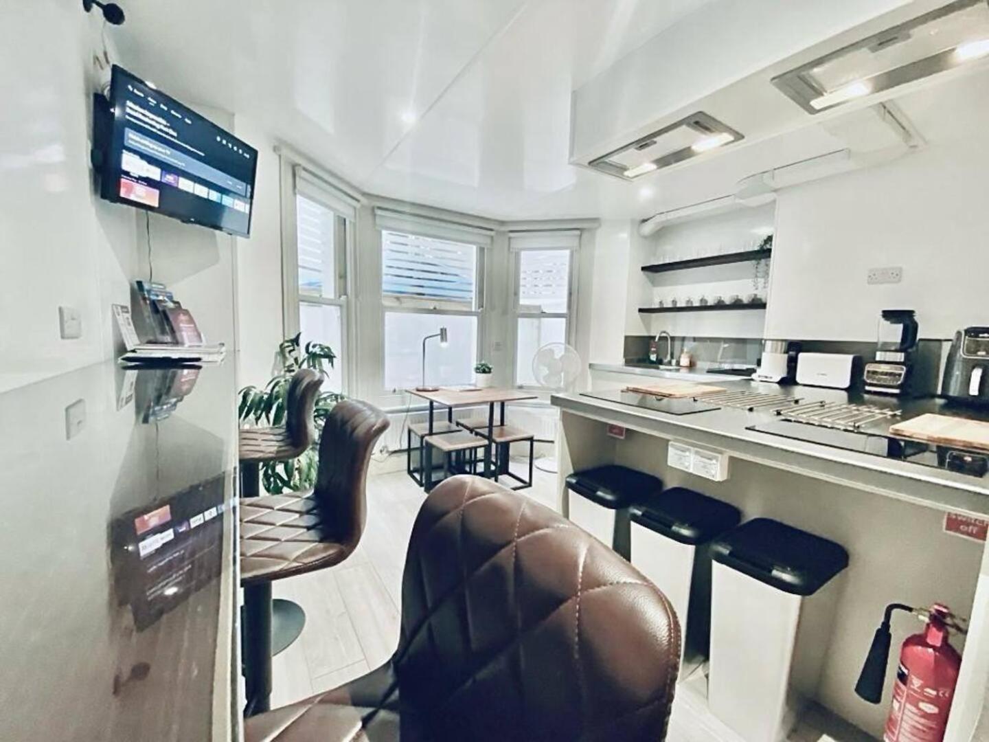 ברייטון Apt 12 Luxury Living Chic Studio Steps From Beach מראה חיצוני תמונה